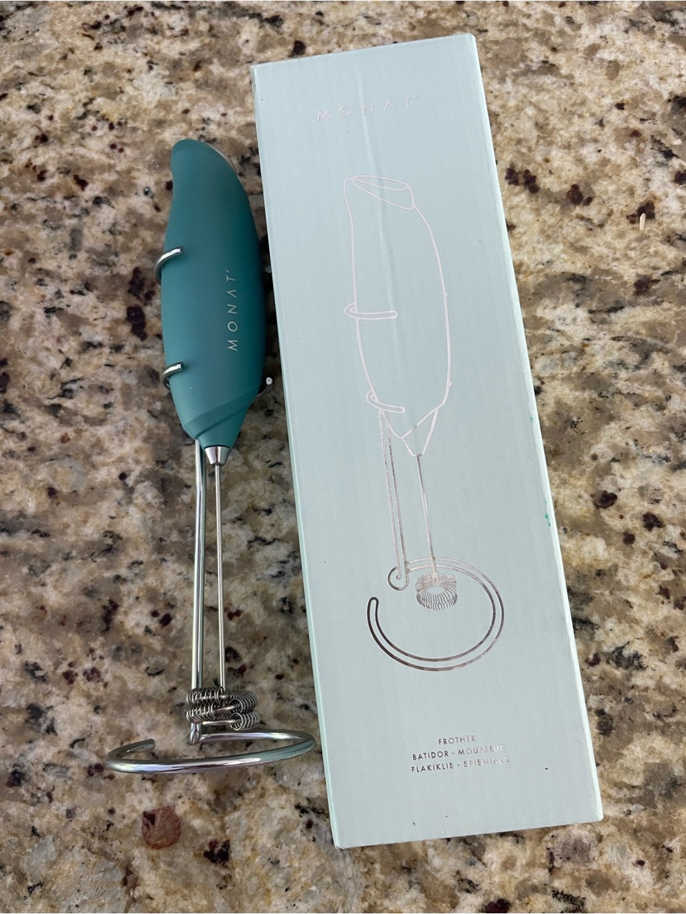NEW MONAT Teal Frother